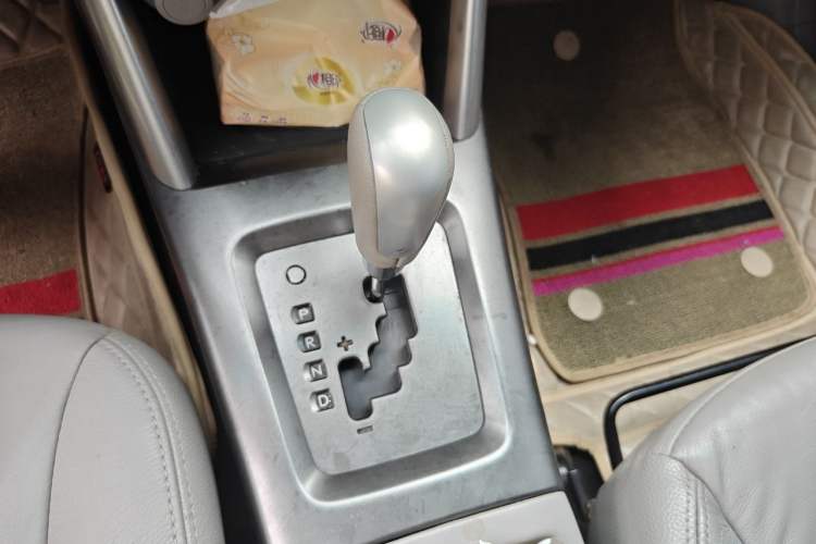 Used Subaru Forester 2011 2.0 XS Automatic Luxury Edition Gear Lever