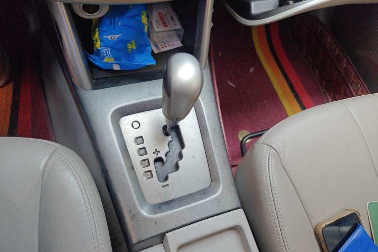 Used Subaru Forester 2011 2.5XS Automatic Luxury Edition Gear Lever