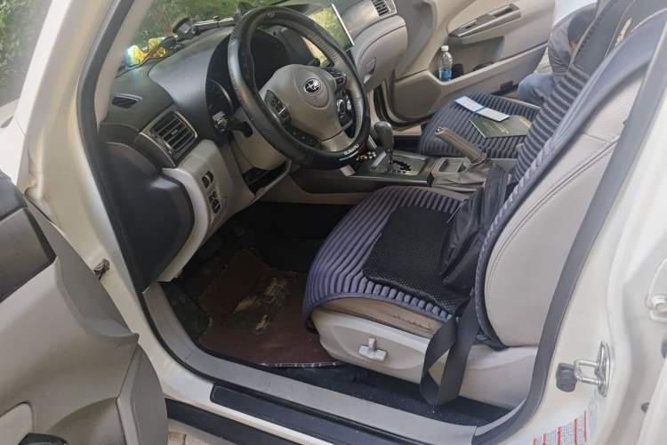 Used Subaru Forester 2011 2.0 XS Automatic Luxury Edition Left Front Seat