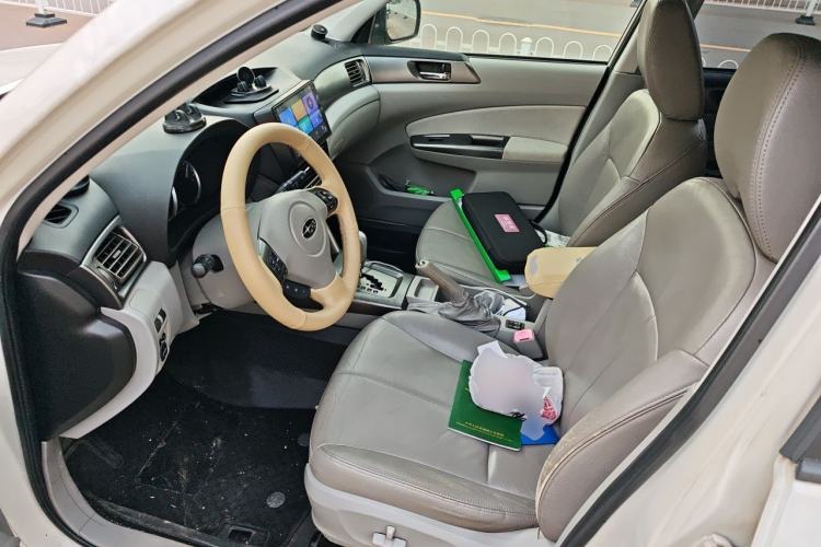 Used Subaru Forester 2011 2.0 XS Automatic Luxury Edition Left Front Seat