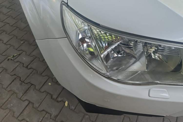 Used Subaru Forester 2011 2.0 XS Automatic Luxury Edition Right Front Headlight