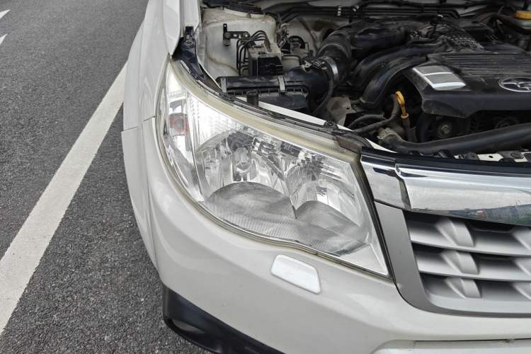 Used Subaru Forester 2011 2.0 XS Automatic Luxury Edition Right Front Headlight