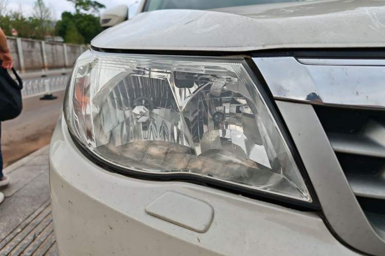 Used Subaru Forester 2011 2.0 XS Automatic Luxury Edition Right Front Headlight