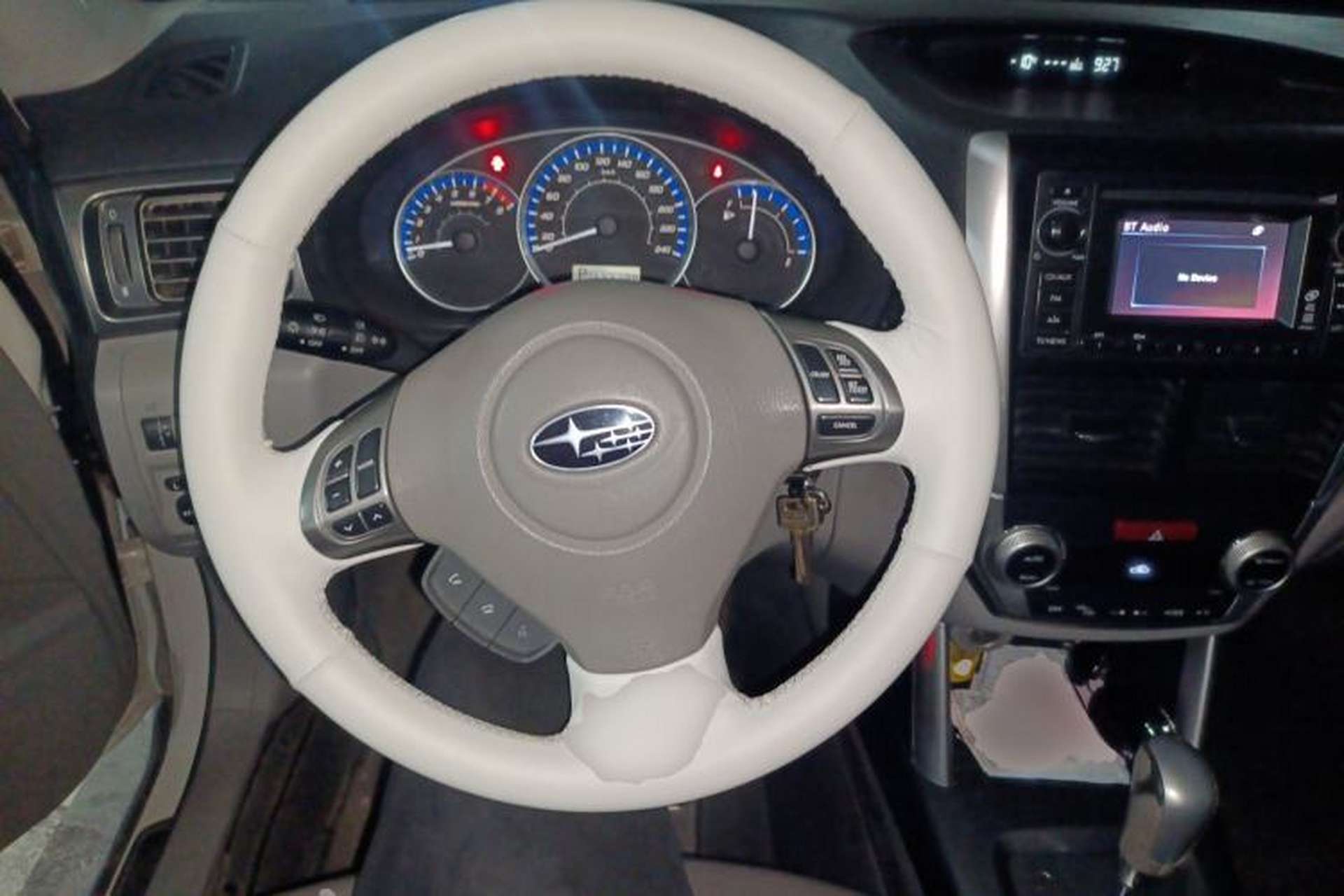 Used Subaru Forester 2011 2.5XS Automatic Luxury Edition Steering Wheel