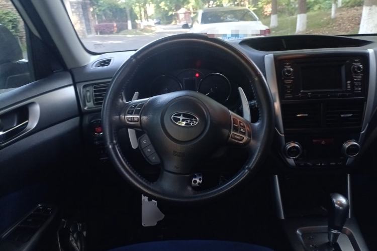 Used Subaru Forester 2011 2.5T S-EDITION Automatic Luxury Edition Steering Wheel