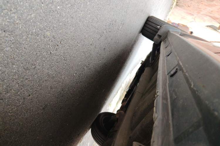Used Subaru Forester 2012 2.5XS 15th Anniversary Deluxe Edition Chassis Rear Left