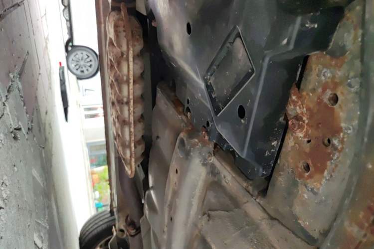 Used Subaru Forester 2012 2.5XS 15th Anniversary Deluxe Edition Chassis Rear Right
