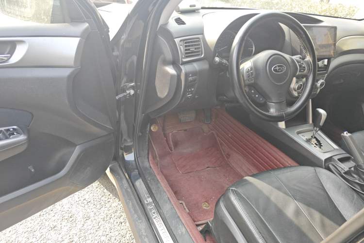 Used Subaru Forester 2012 Classic 2.5XS Automatic Luxury Edition Driver Seat