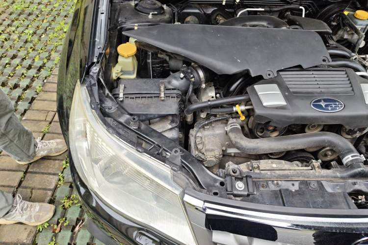 Used Subaru Forester 2012 2.5XS 15th Anniversary Deluxe Edition Engine Bay Right