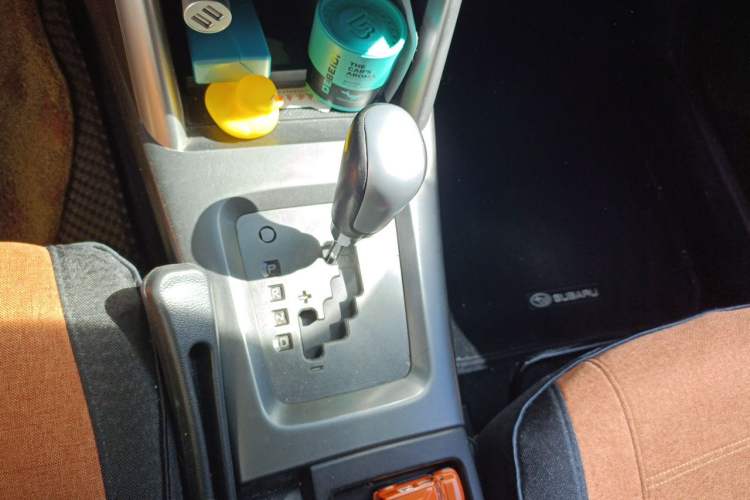 Used Subaru Forester 2012 Classic 2.5XS Automatic Luxury Edition Gear Lever
