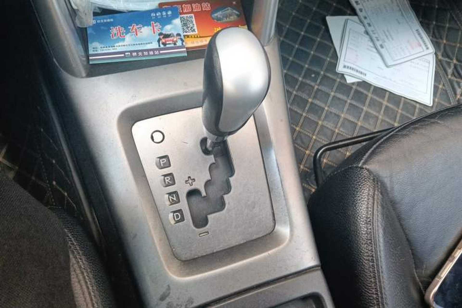 Used Subaru Forester 2012 Classic 2.5XS Automatic Luxury Edition Gear Lever