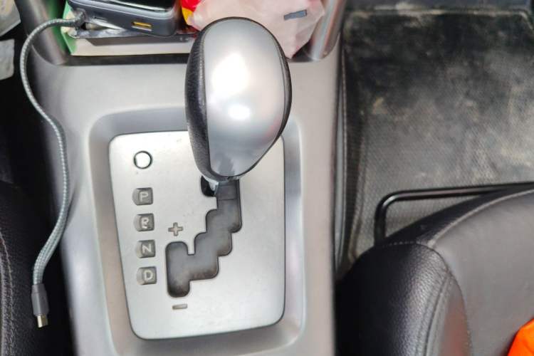 Used Subaru Forester 2012 2.5XS 15th Anniversary Deluxe Edition Gear Lever