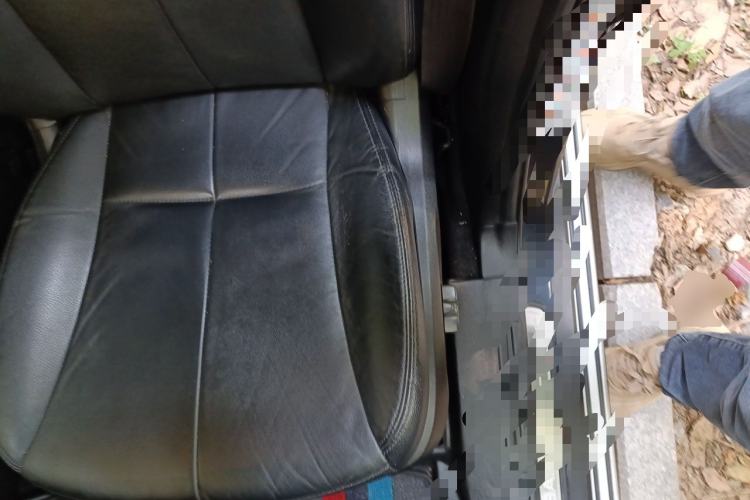 Used Subaru Forester 2012 2.5XS 15th Anniversary Sport Edition Left Front Seat