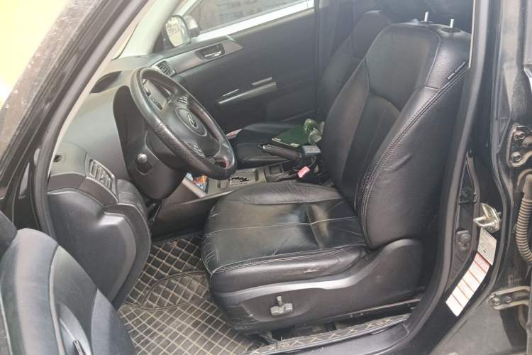 Used Subaru Forester 2012 Classic 2.5XS Automatic Luxury Edition Left Front Seat