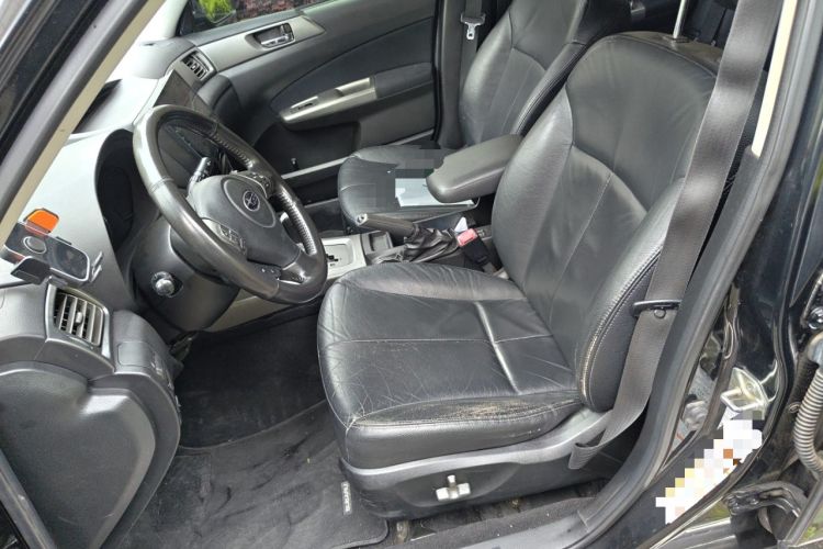 Used Subaru Forester 2012 2.5XS 15th Anniversary Deluxe Edition Left Front Seat