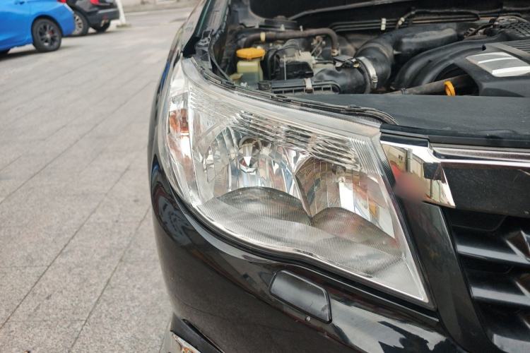 Used Subaru Forester 2012 Classic 2.5XS Automatic Sport Edition Right Front Headlight