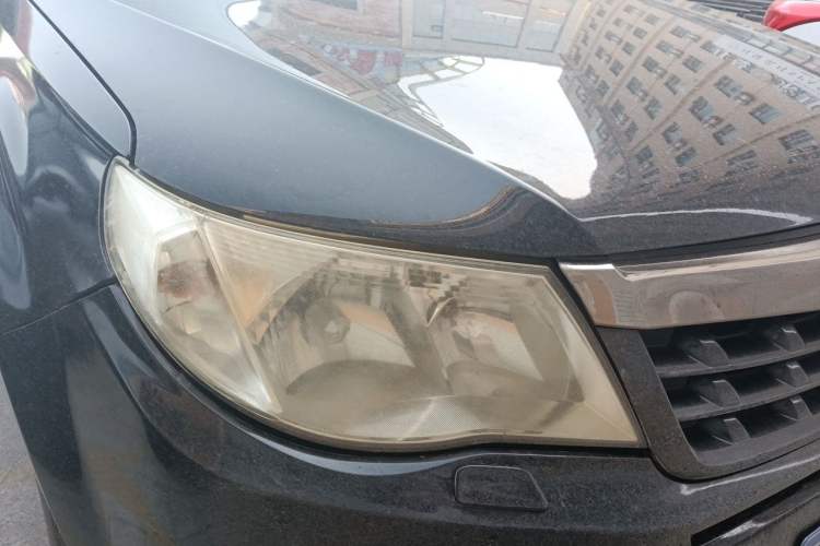Used Subaru Forester 2012 Classic 2.5XS Automatic Luxury Edition Right Front Headlight