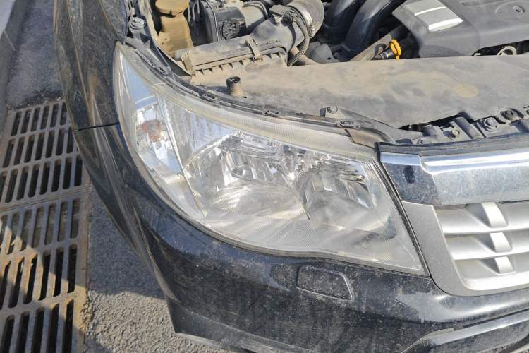 Used Subaru Forester 2012 Classic 2.5XS Automatic Luxury Edition Right Front Headlight