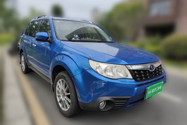 Used Subaru Forester 2012 Classic 2.5XS Automatic Sport Edition Front Right 45 Deg