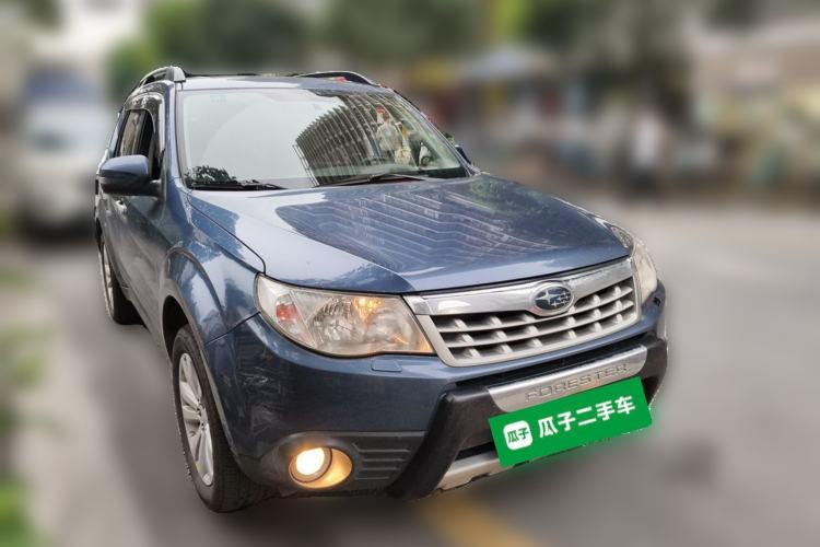 Used Subaru Forester 2012 Classic 2.5XS Automatic Deluxe Navigation Edition Front Right 45 Deg