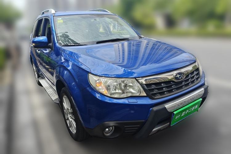 Used Subaru Forester 2012 Classic 2.5XS Automatic Sport Edition Front Right 45 Deg