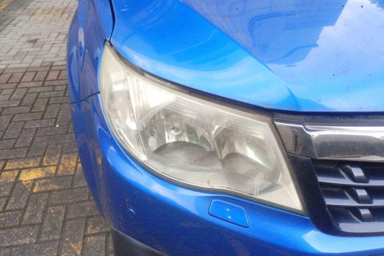 Used Subaru Forester 2012 Classic 2.5XS Automatic Luxury Edition Right Front Headlight