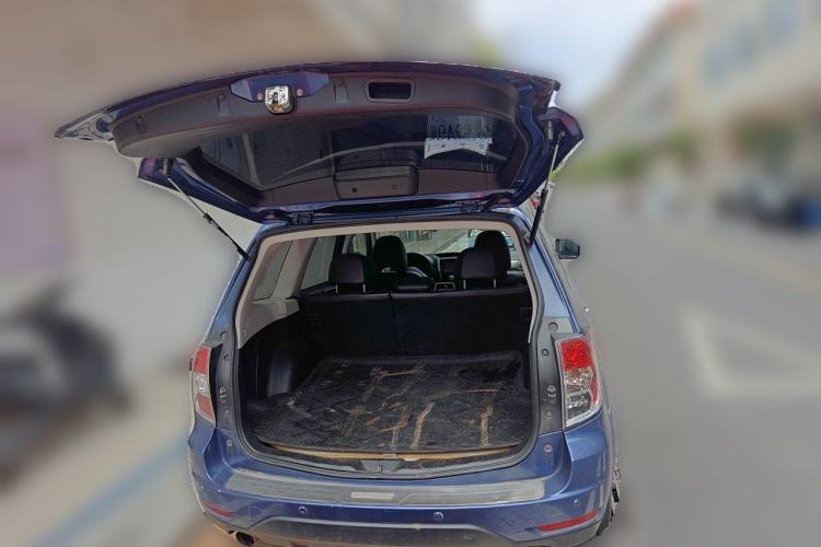 Used Subaru Forester 2012 Classic 2.5XS Automatic Deluxe Navigation Edition Trunk