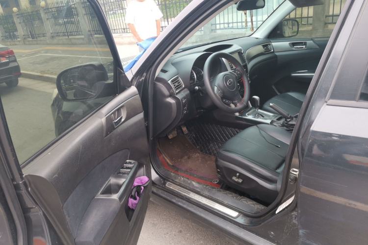 Used Subaru Forester 2012 2.5XS 15th Anniversary Deluxe Edition Driver Seat