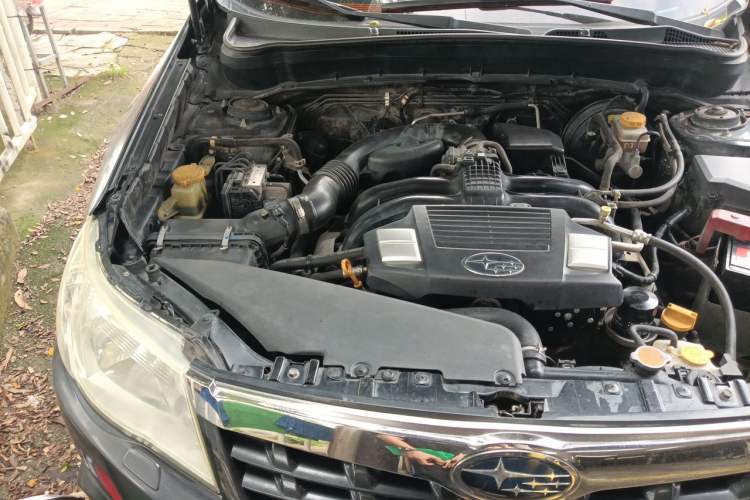 Used Subaru Forester 2012 Classic 2.5XS Automatic Sport Edition Engine Bay Right