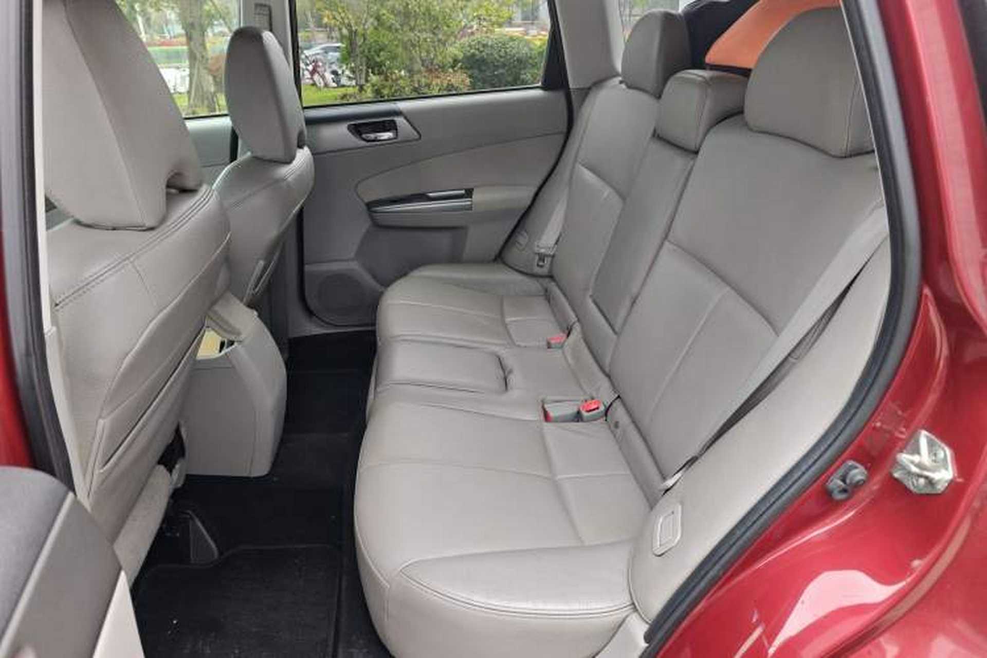 Used Subaru Forester 2012 Classic 2.5XS Automatic Luxury Edition Left Rear Seat