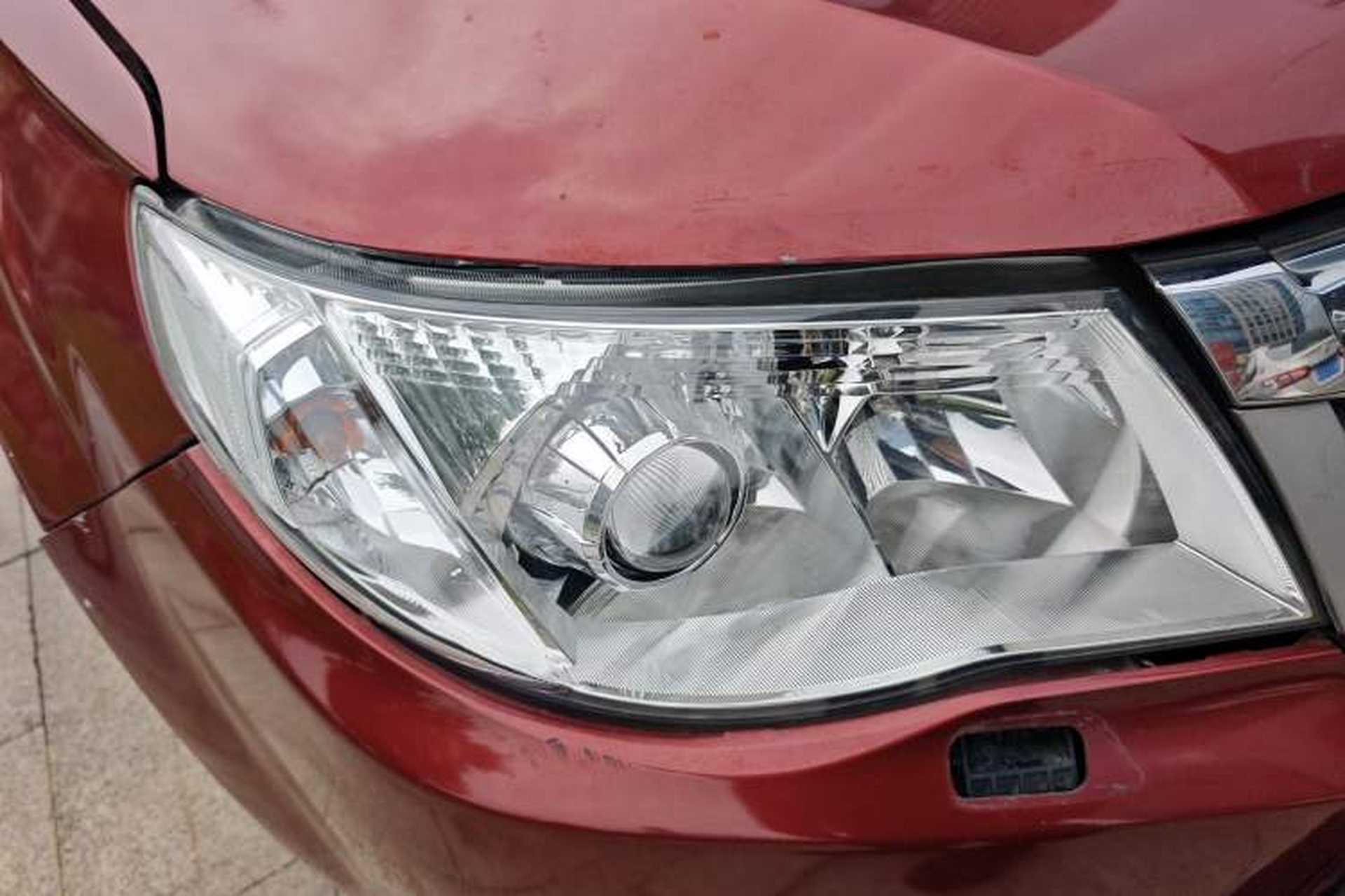 Used Subaru Forester 2012 Classic 2.5XS Automatic Luxury Edition Right Front Headlight