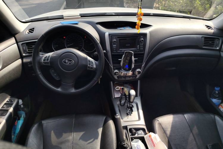 Used Subaru Forester 2012 Classic 2.5XS Automatic Sport Edition Center Console