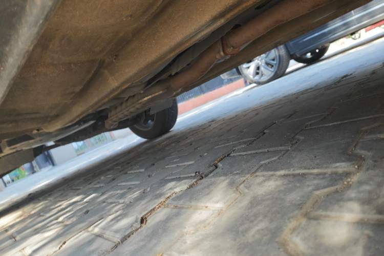 Used Subaru Forester 2012 2.5XS 15th Anniversary Deluxe Edition Chassis Front Right