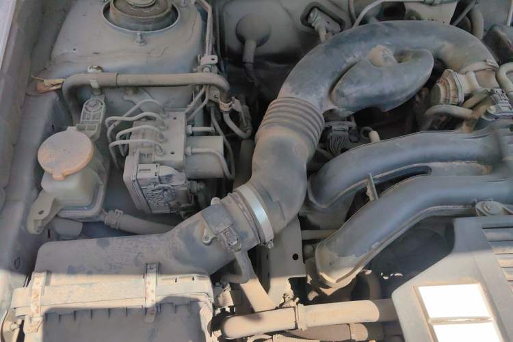 Used Subaru Forester 2012 2.5XS 15th Anniversary Deluxe Edition Engine Bay Right