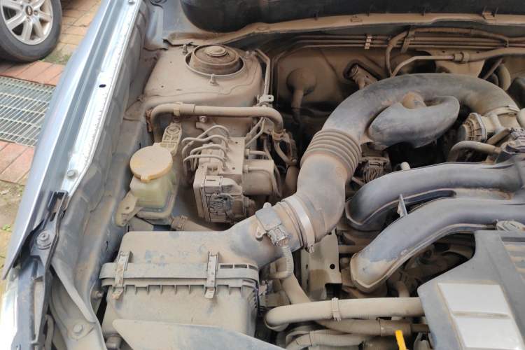 Used Subaru Forester 2012 2.5XS 15th Anniversary Deluxe Edition Engine Bay Right
