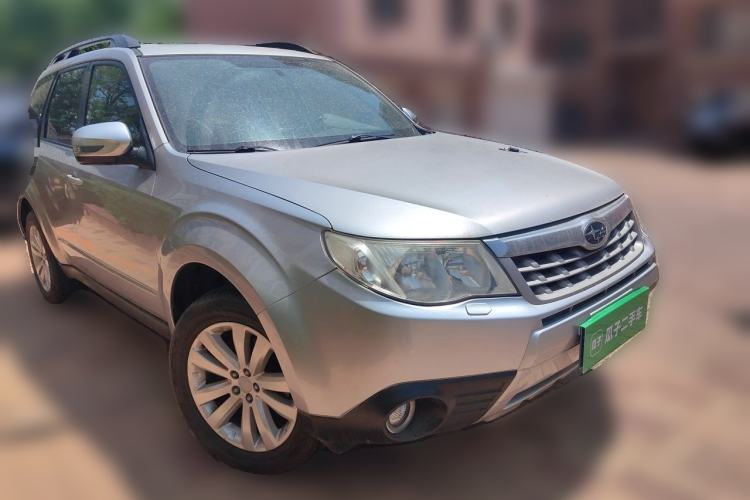 Used Subaru Forester 2012 2.5XS 15th Anniversary Deluxe Edition Front Right 45 Deg
