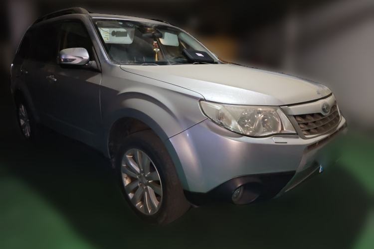 Used Subaru Forester 2012 Classic 2.5XS Automatic Luxury Edition Front Right 45 Deg