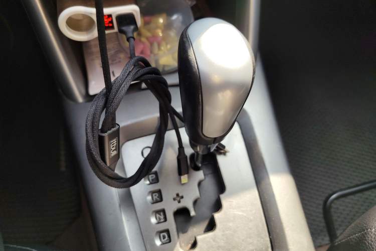Used Subaru Forester 2012 Classic 2.5XS Automatic Sport Edition Gear Lever