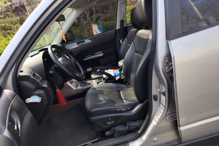 Used Subaru Forester 2012 Classic 2.5XS Automatic Sport Edition Left Front Seat