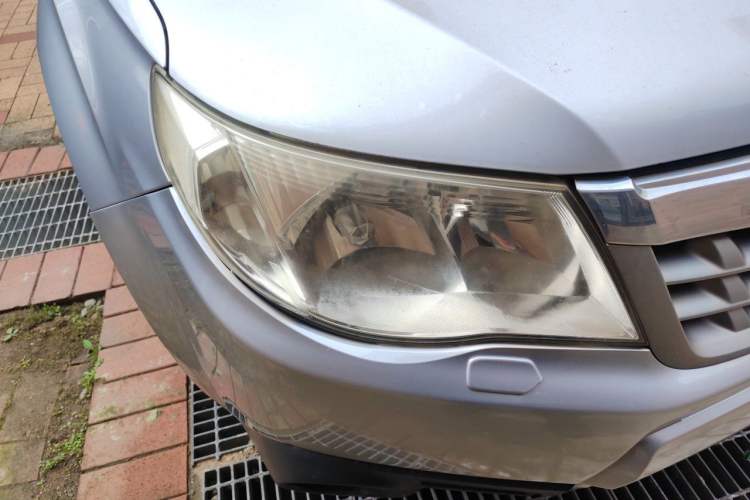Used Subaru Forester 2012 2.5XS 15th Anniversary Deluxe Edition Right Front Headlight