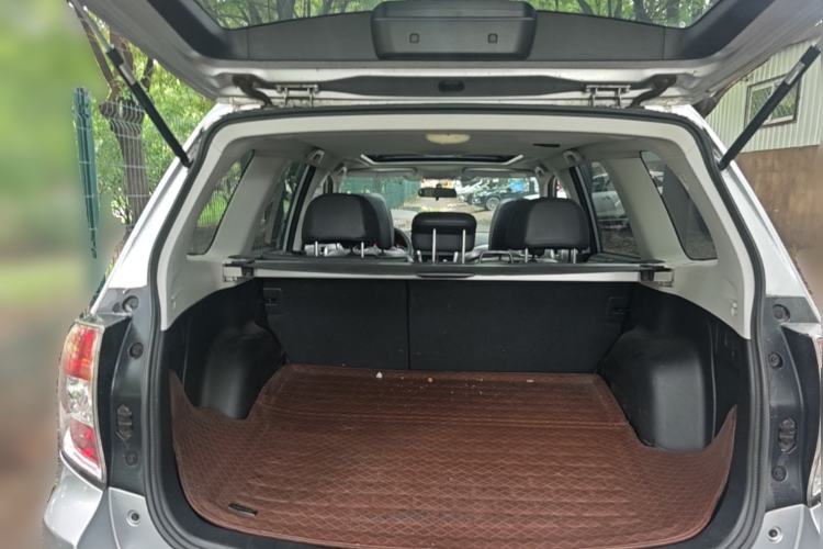 Used Subaru Forester 2012 Classic 2.5XS Automatic Luxury Edition Trunk