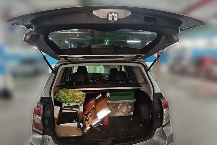 Used Subaru Forester 2012 Classic 2.0 XS Automatic Luxury Edition Trunk