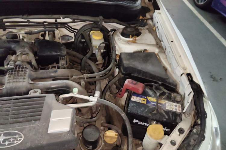 Used Subaru Forester 2012 2.5XS 15th Anniversary Deluxe Edition Engine Bay Left