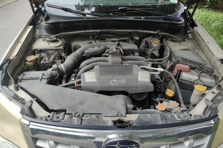 Used Subaru Forester 2012 Classic 2.5XS Automatic Deluxe Navigation Edition Engine Bay