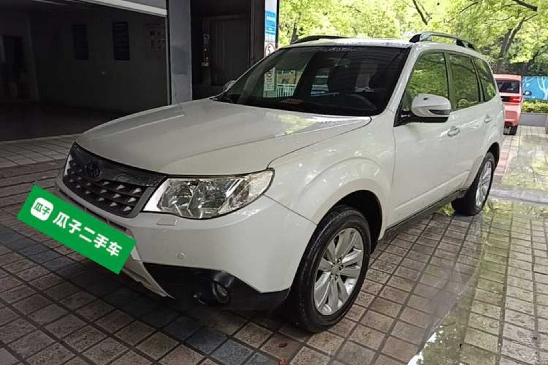 Used Subaru Forester 2012 Classic 2.5XS Automatic Luxury Edition Front Left 45 Deg