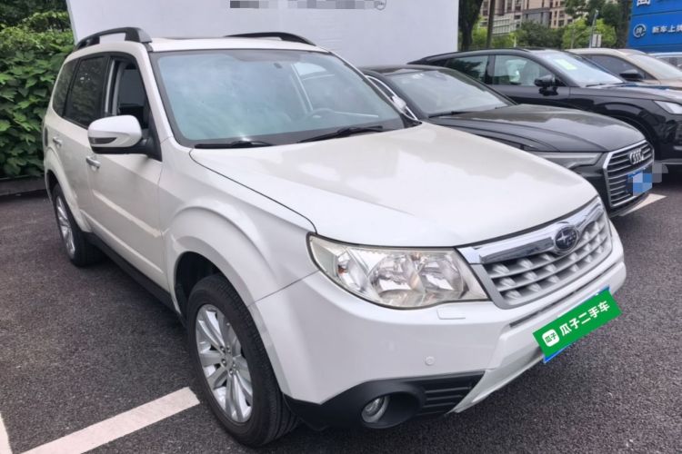 Used Subaru Forester 2012 Classic 2.5XS Automatic Luxury Edition Front Right 45 Deg