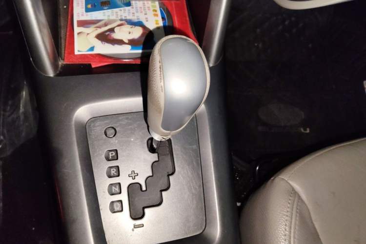 Used Subaru Forester 2012 2.5XS 15th Anniversary Deluxe Edition Gear Lever