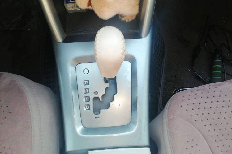 Used Subaru Forester 2012 Classic 2.5XS Automatic Luxury Edition Gear Lever
