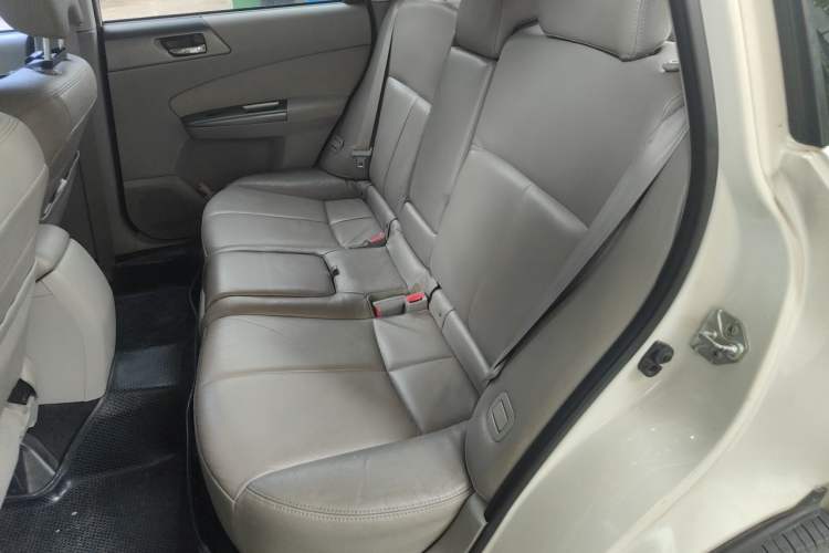 Used Subaru Forester 2012 Classic 2.5XS Automatic Deluxe Navigation Edition Left Rear Seat