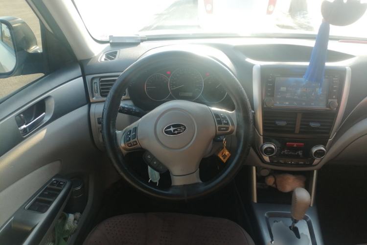 Used Subaru Forester 2012 Classic 2.5XS Automatic Luxury Edition Steering Wheel
